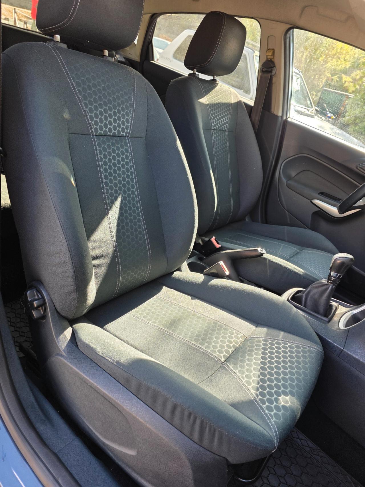 Ford Fiesta 1.4 TDCi 5p. Titanium
