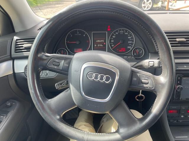 Audi A4 2.0 16V TDI Avant Top