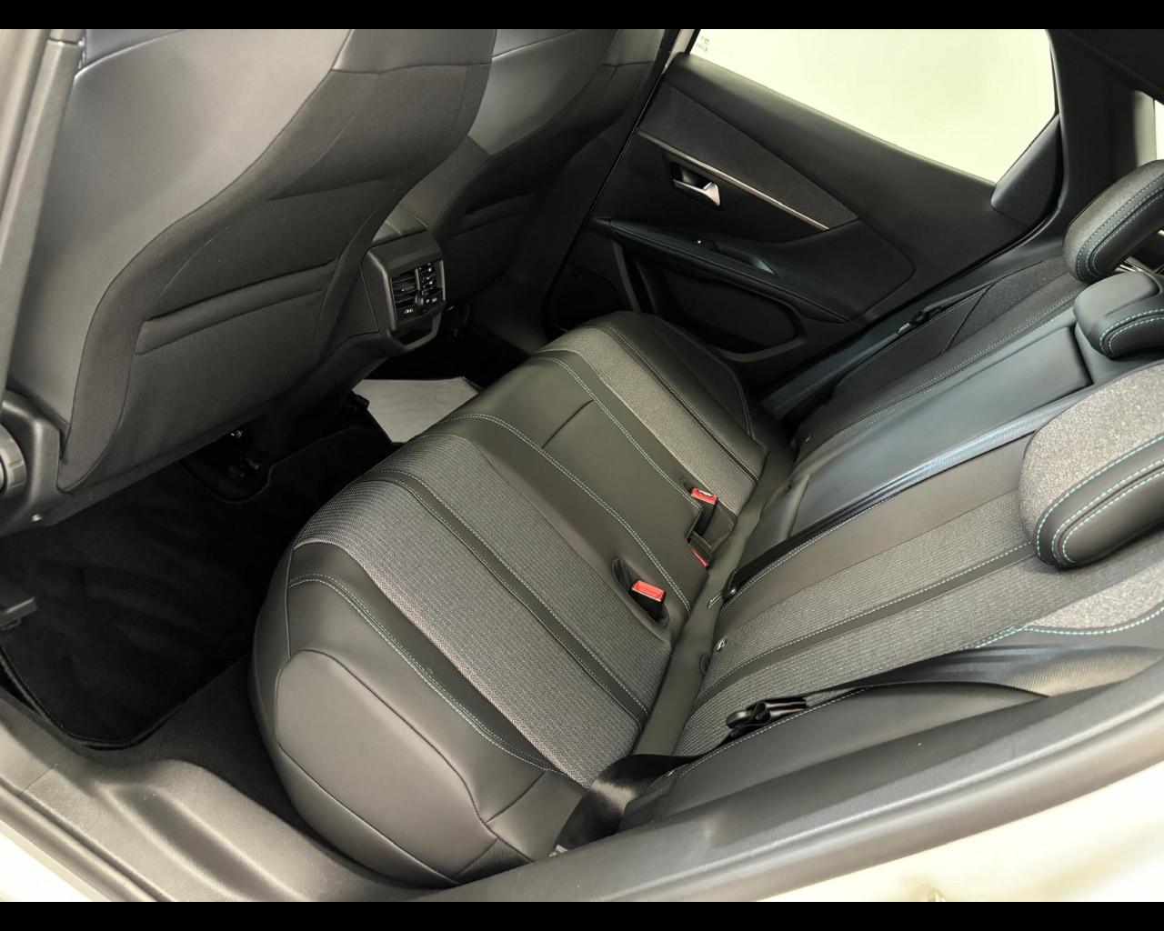 PEUGEOT 3008 II 2016 - 3008 1.5 bluehdi Allure s&s 130cv