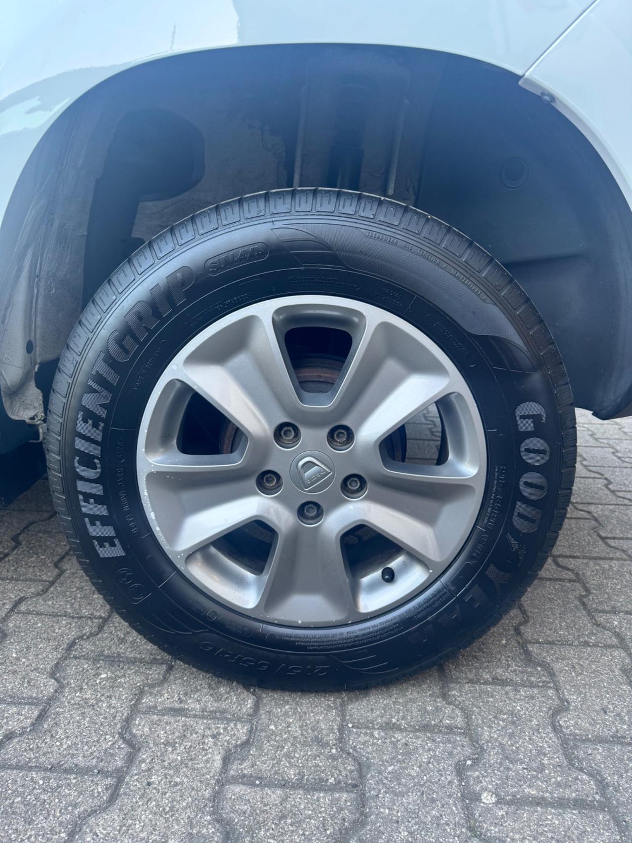 Dacia Duster 1.6 115CV Start&Stop 4x2 GPL Lauréate