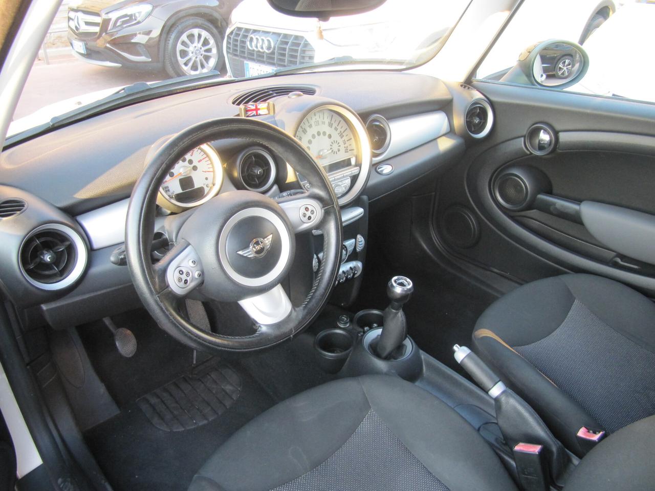 Mini 1.6 16V Cooper D