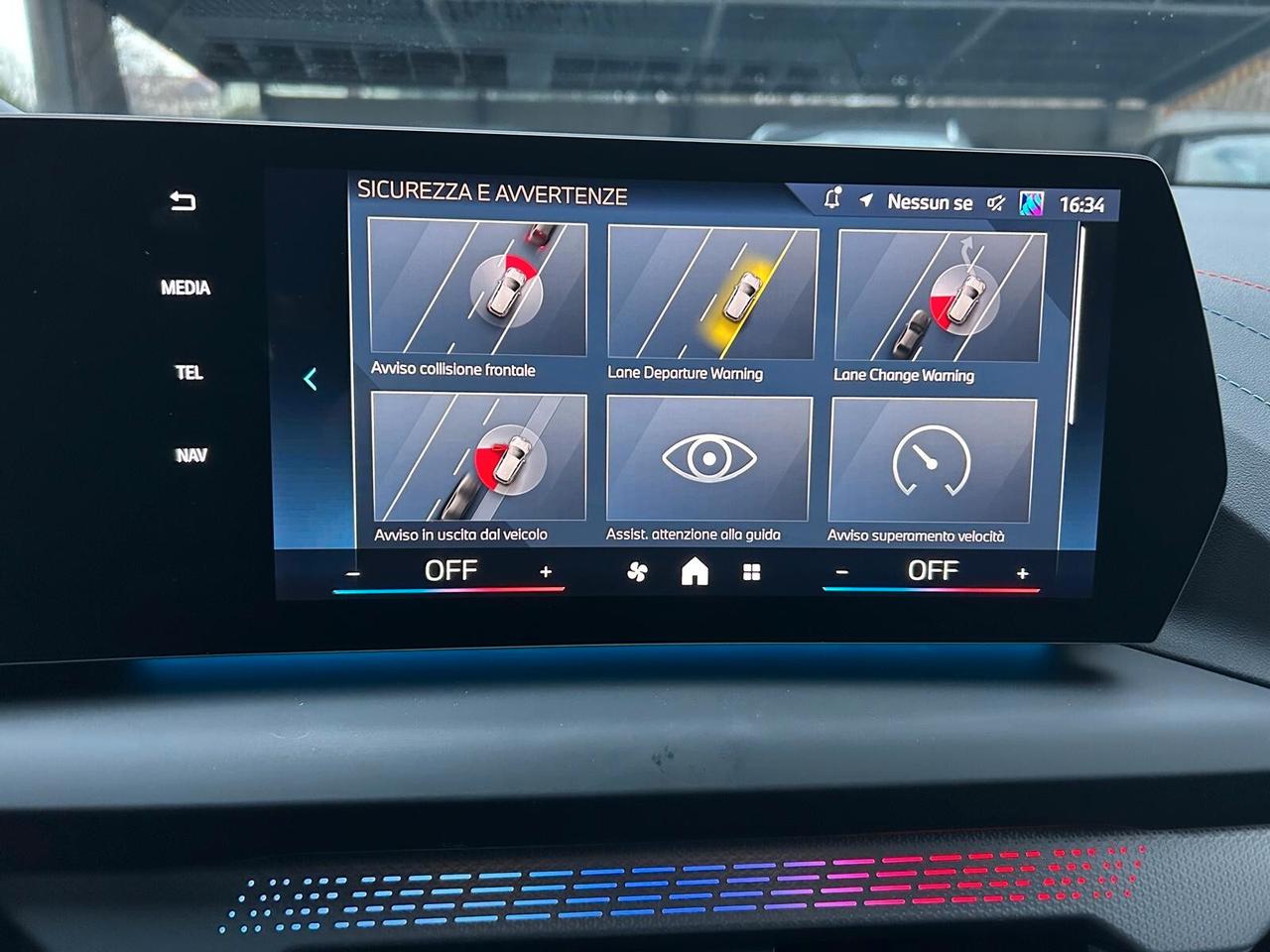 Bmw 120 48V 5p. MSport NAVI PRO - CERCHI 19"- HEAD UP - HARMAN KARDON