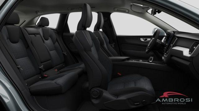 VOLVO XC60 T6 AWD ibrido plug-in Elettrica/Benzina Plus Dark