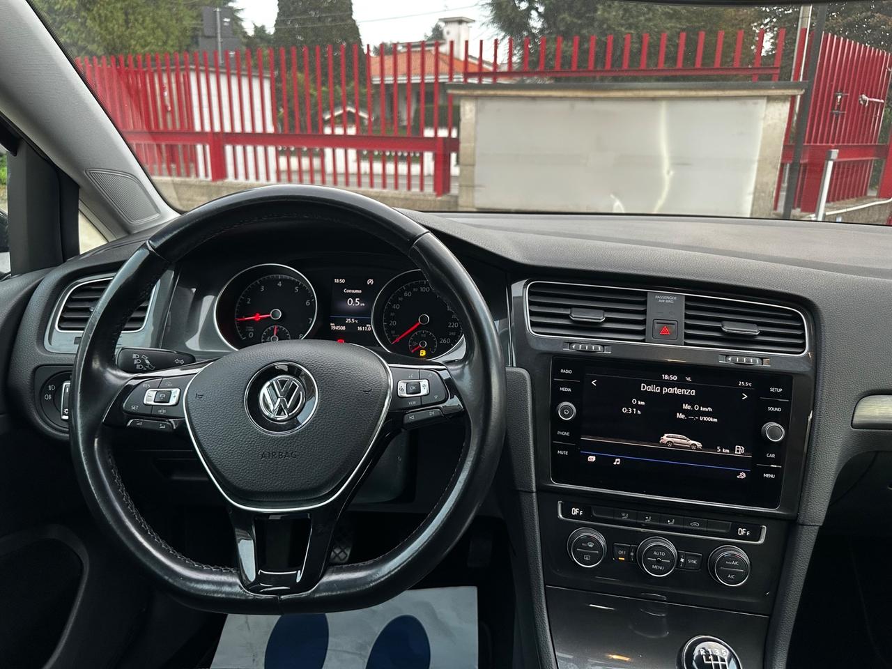 Volkswagen Golf Variant 1.0 TSI 115 CV Business BlueMotion Tech.