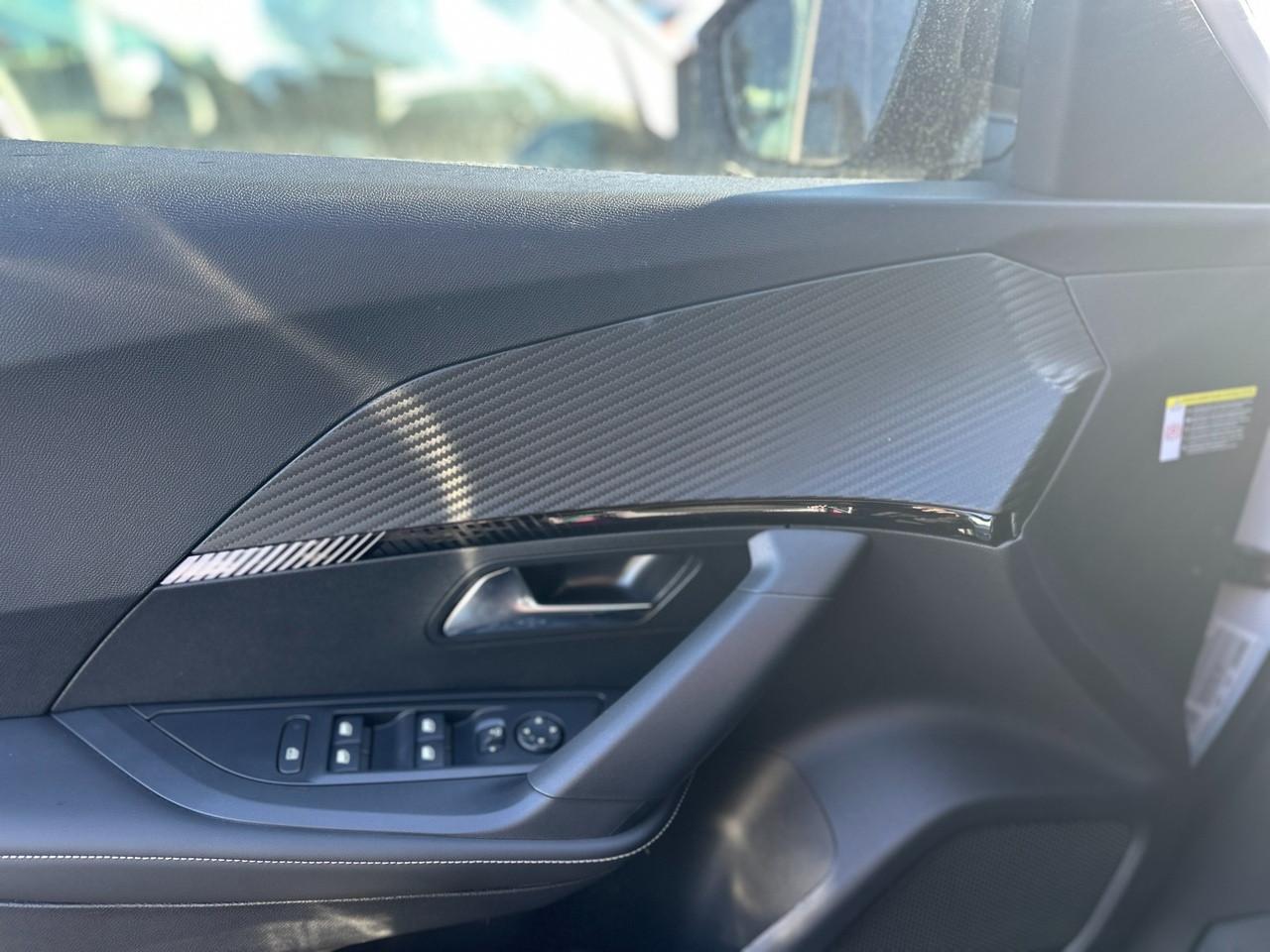 PEUGEOT 2008 II 2023 - 2008 1.2 puretech Allure s&s 100cv