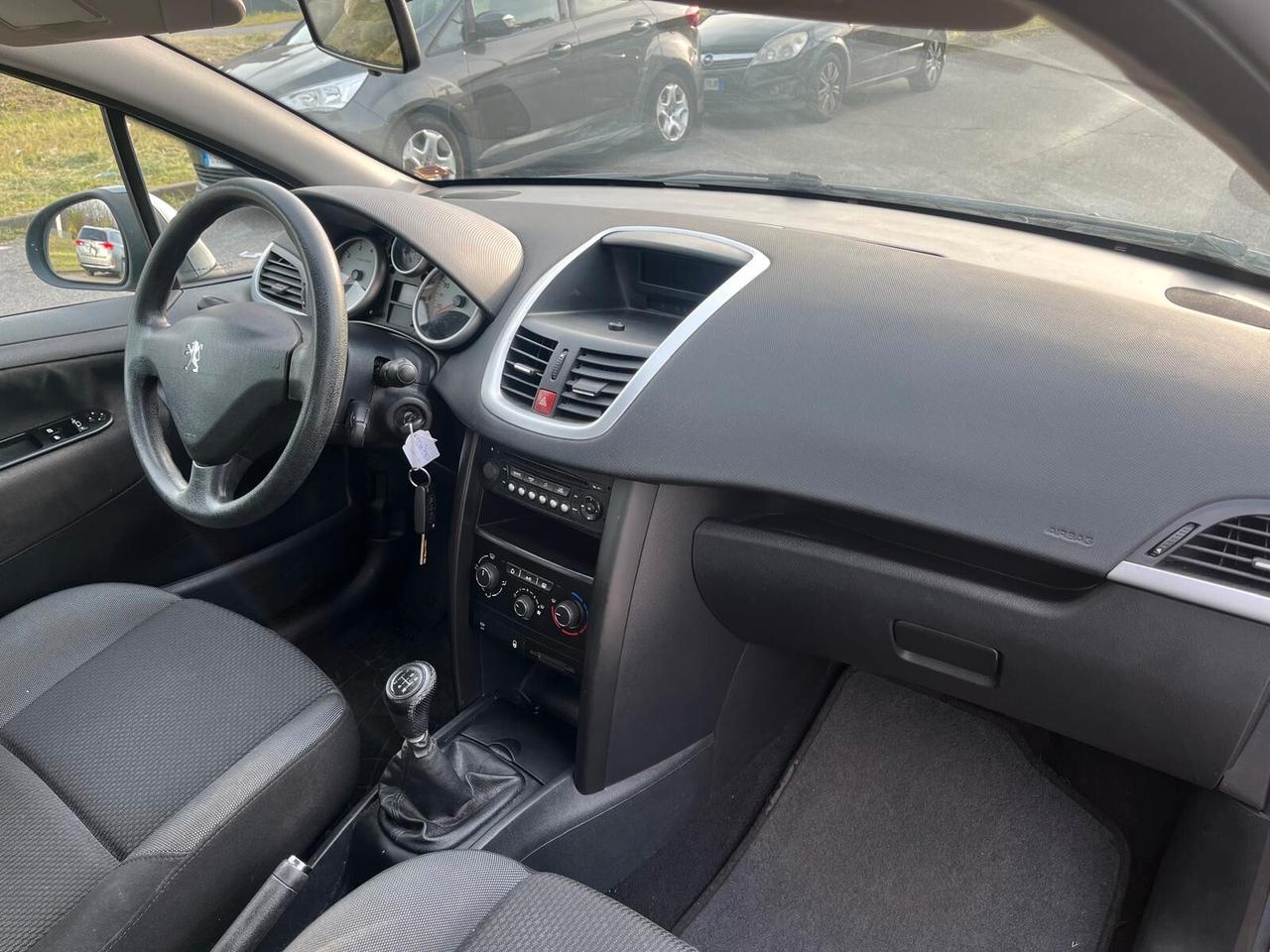 Peugeot 207 1.4 8V 75CV 3p. X Line ECO GPL