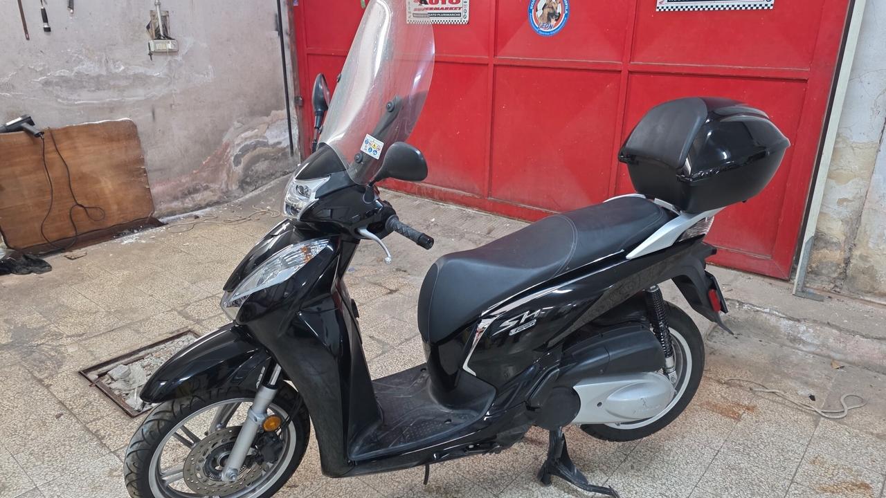 Honda SH 300 i Air force abs