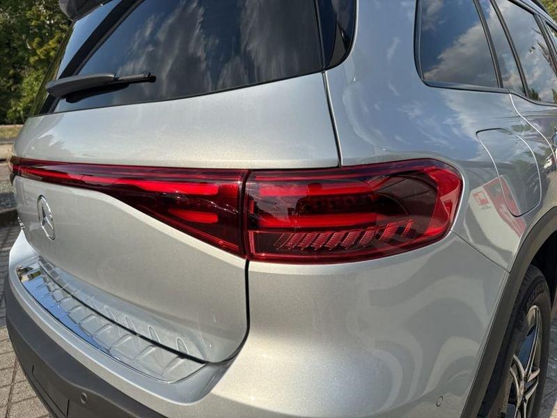 Mercedes-Benz EQB 250+ AMG Line Advanced