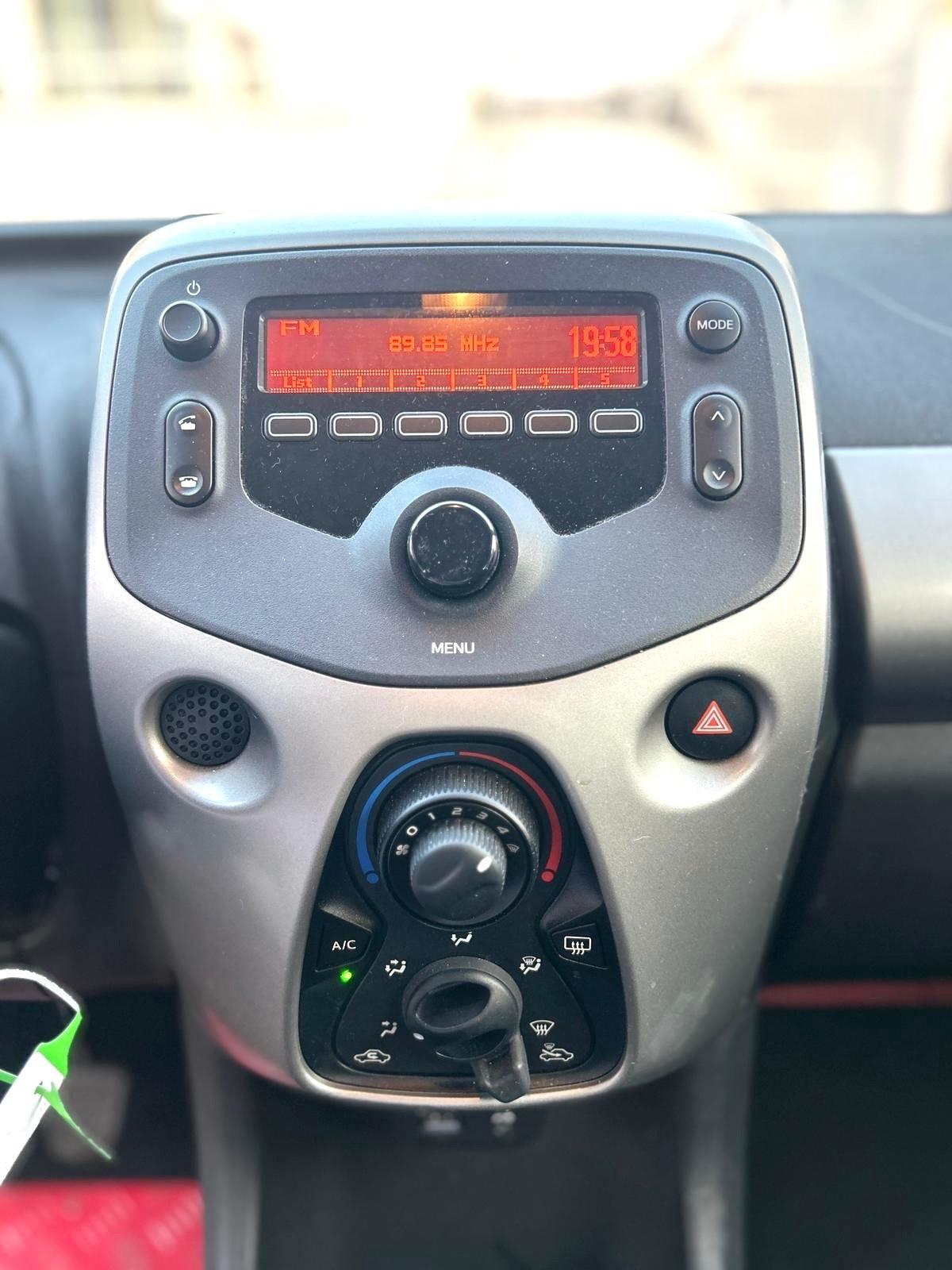 Citroen C1 VTi 68 5 porte Feel-2017