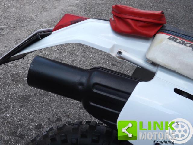 HONDA XR 600 R integralmente restaurata e funzionante