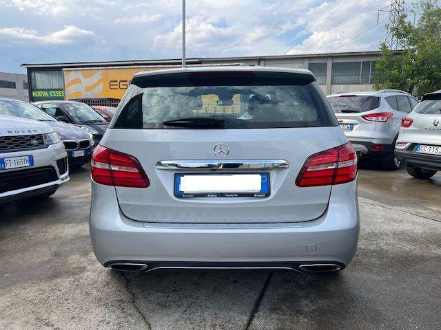 MERCEDES-BENZ B 180 Premium CAMBIO AUTOMATICO