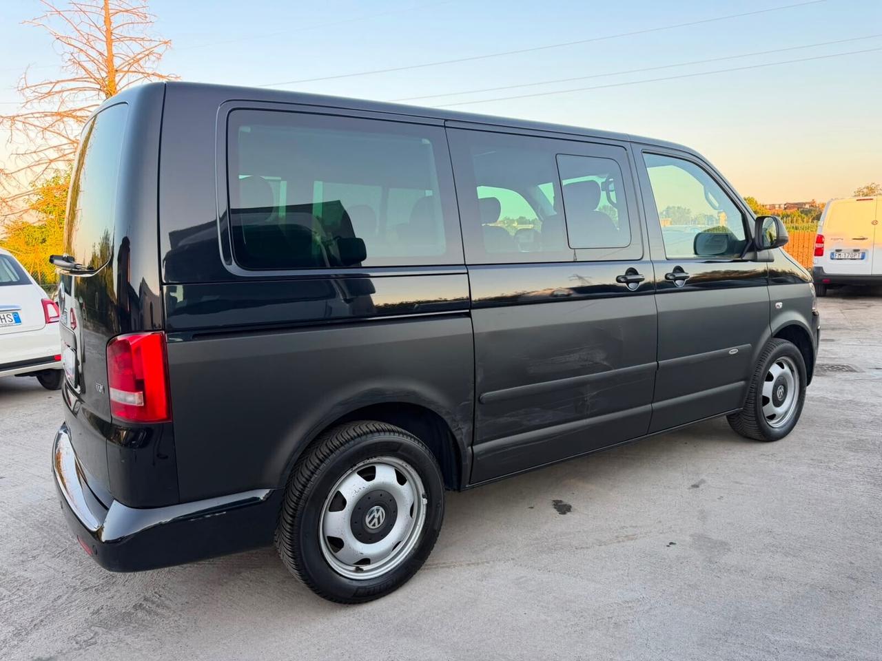 Volkswagen Multivan 2.0 TDI 140CV Startline 7posti