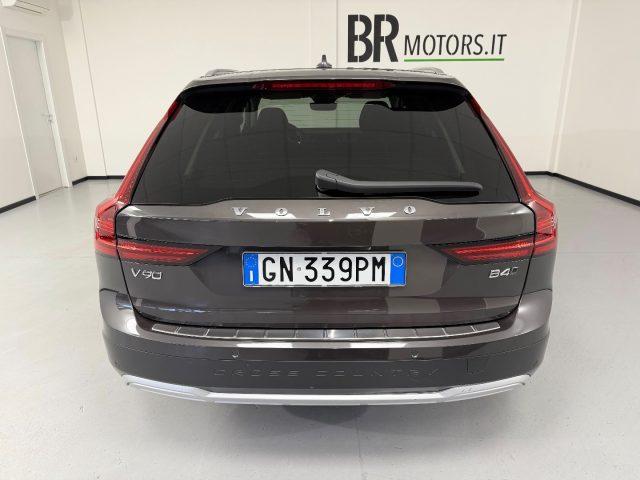 VOLVO V90 Cross Country B4 (d) AWD automatico " IVA ESPOSTA "