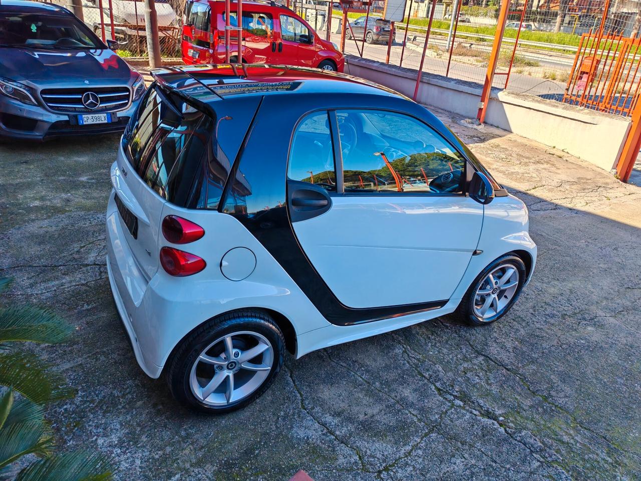 Smart Fortwo 800 diesel 03/2013 Cv40