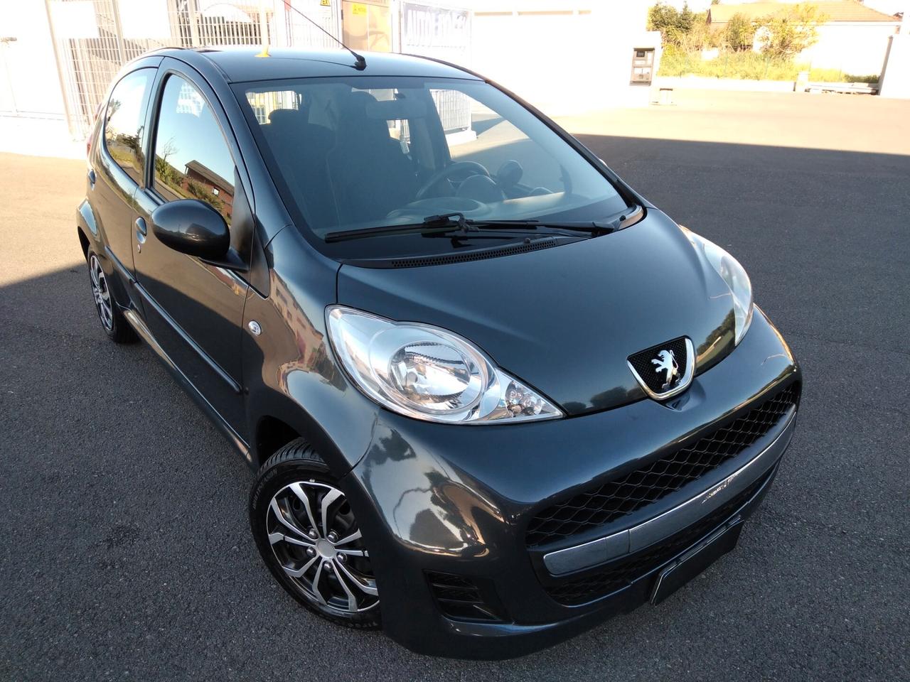Peugeot 107 1.0 68CV 5p. Allure x neopatentati