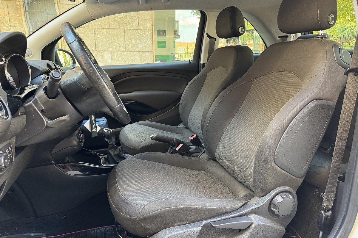OPEL Adam 1.2 70 CV Glam