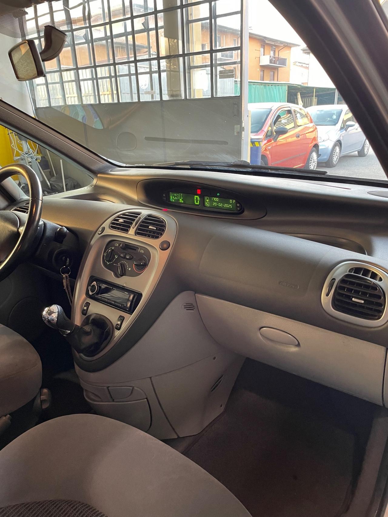 Citroen Xsara Picasso 1.6 HDi 90CV Elegance