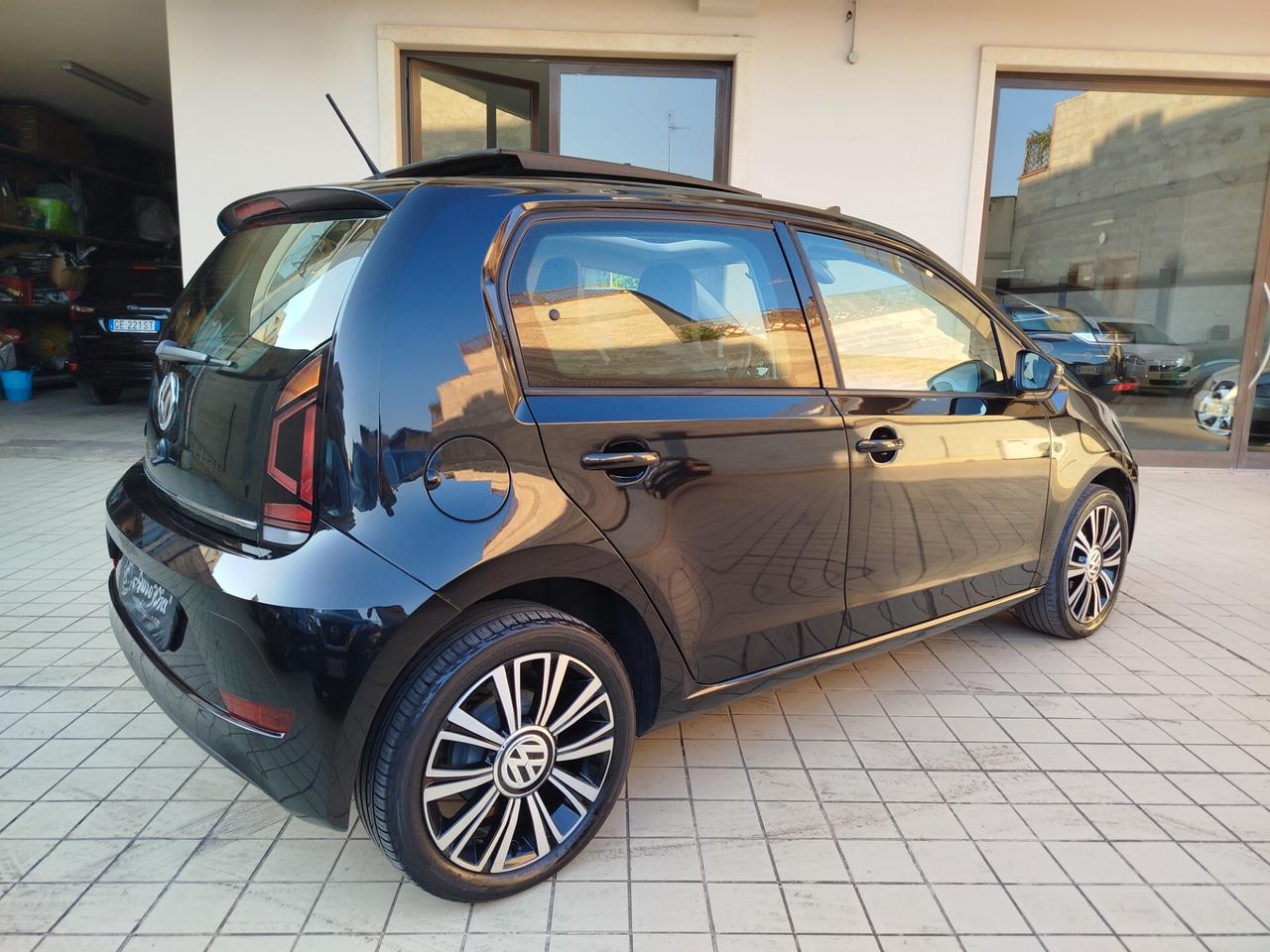 Volkswagen up! 1.0 75 CV 5p. high up! BlueMotion Technology ASG