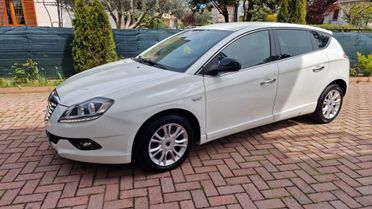 Lancia Delta 1.6 MJT DPF Gold