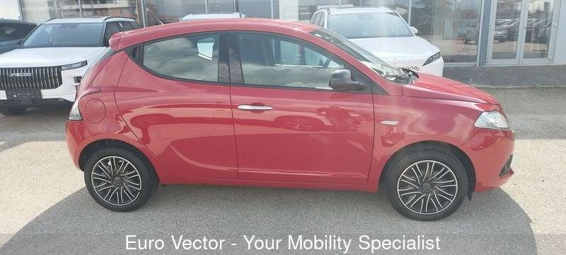 Lancia Ypsilon 1.2 69cv Start& Stop Gold