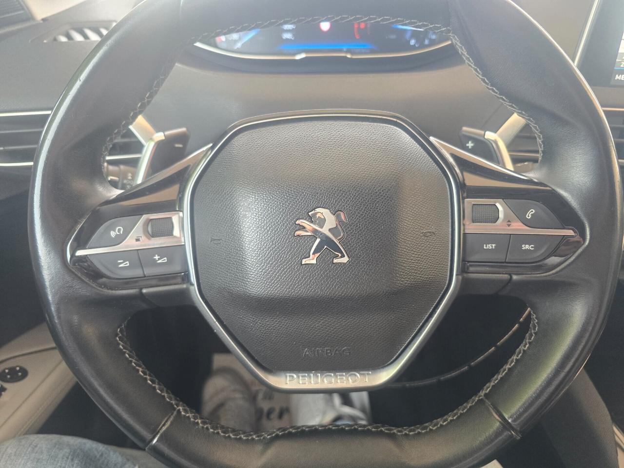 Peugeot 3008 BlueHDi 130 S&S Allure