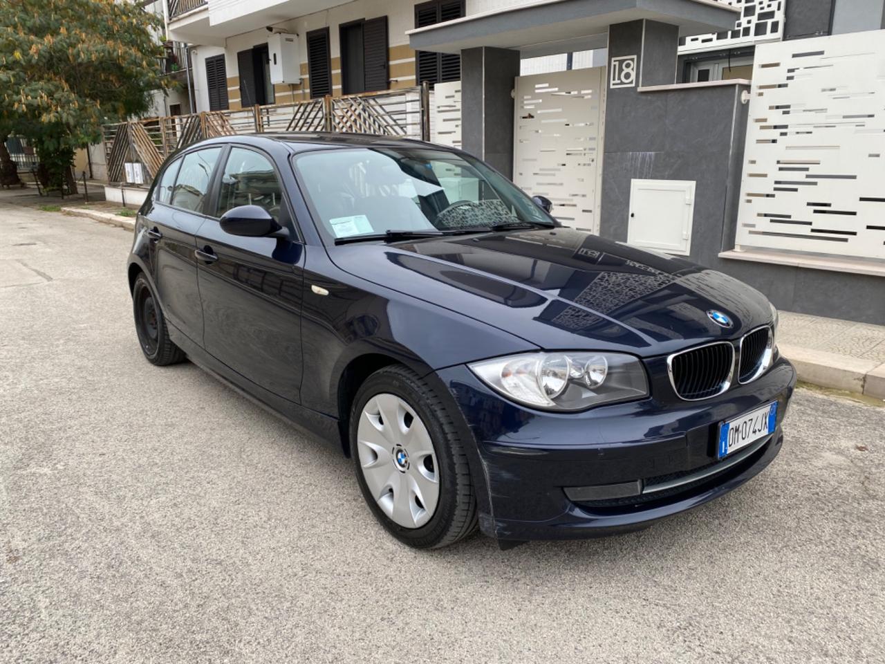 Bmw 116 116i cat 5 porte Attiva