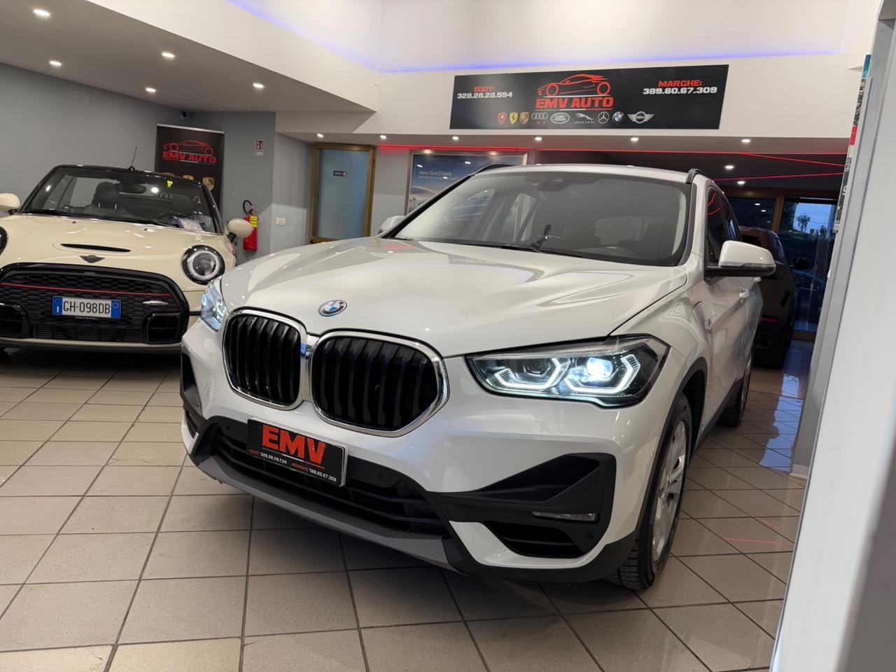 X1 xDrive25e Advantage iva 220 cv