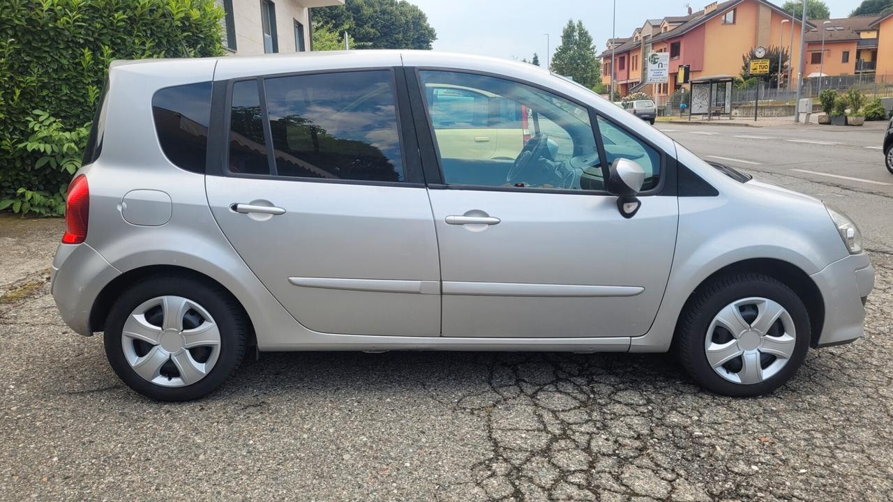 Renault Modus 1.2 16V Dynamique