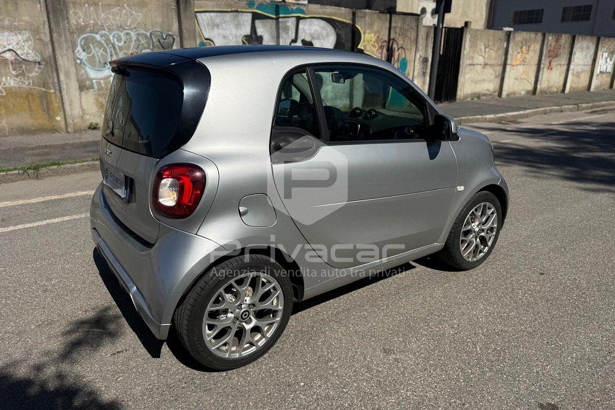 SMART fortwo 90 0.9 Turbo twinamic Superpassion
