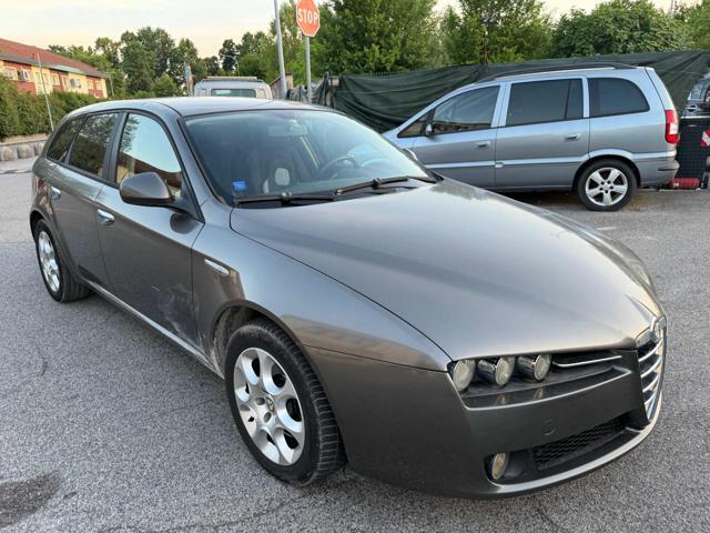 ALFA ROMEO 159 1.9 JTDm 16V Sportwagon perfetta di meccanica