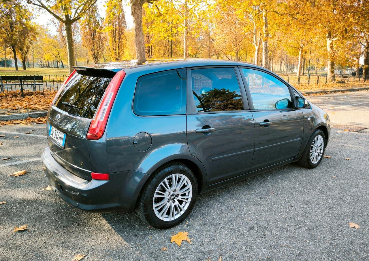 Ford C-Max 2.0 145 CV Titanium