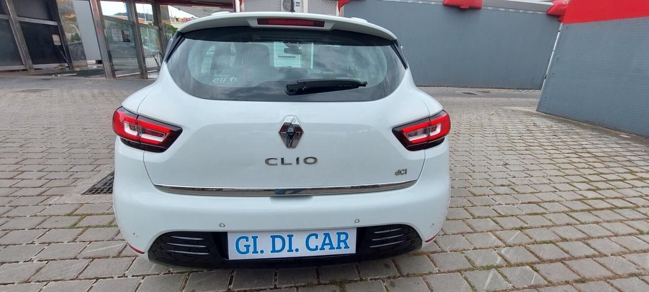 CLIO 1,5 DIESEL 90 CV DUEL NAVIGATORE LED CRUISE SENSORI X NEOPATENTATI IMPECCABILE