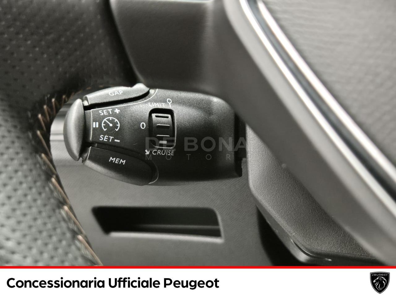 Peugeot 3008 2.0 bluehdi gt s&s 180cv eat8