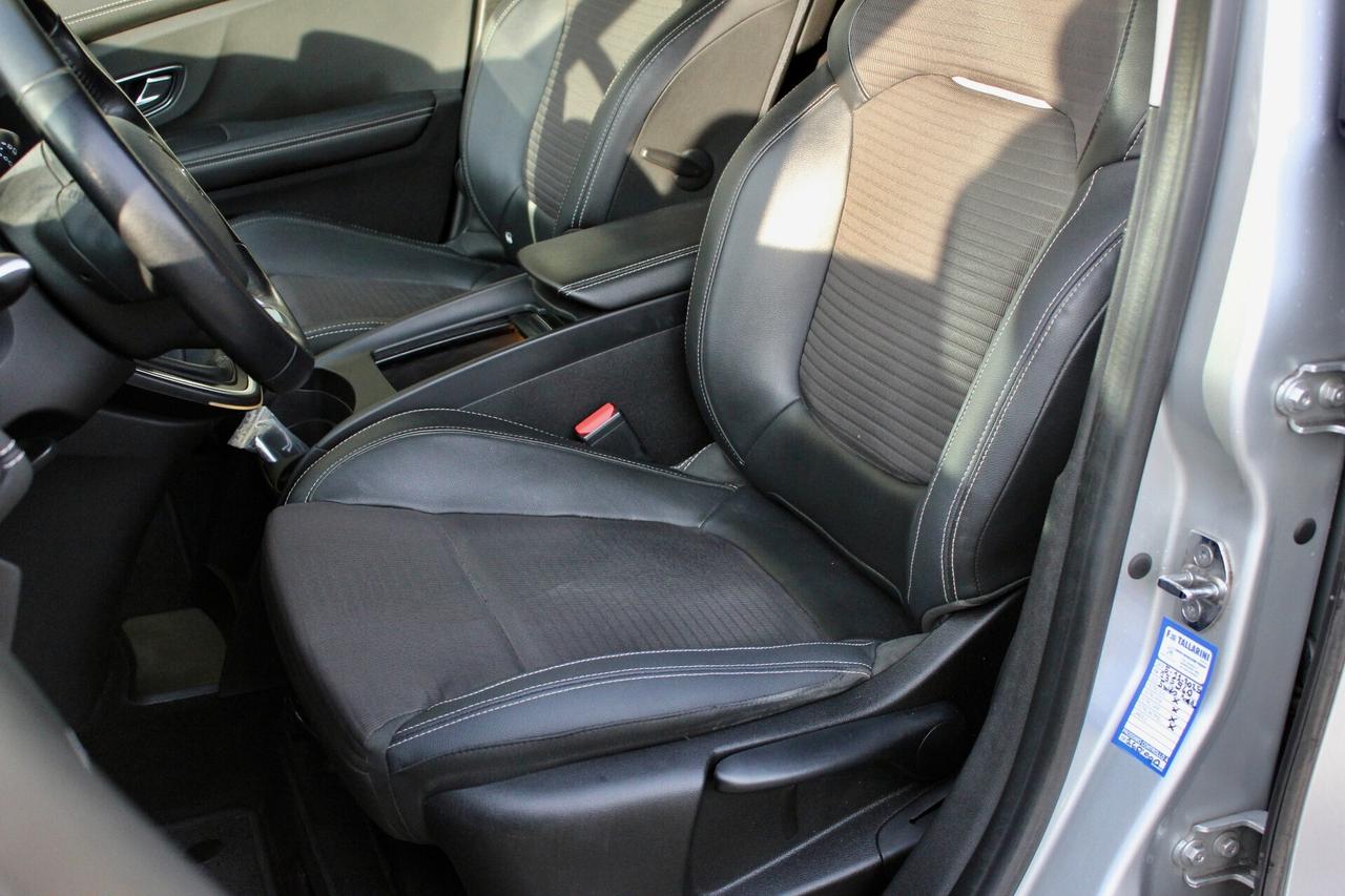 Renault Scenic Energy Intens 1.5 dCi 8V 110 CV