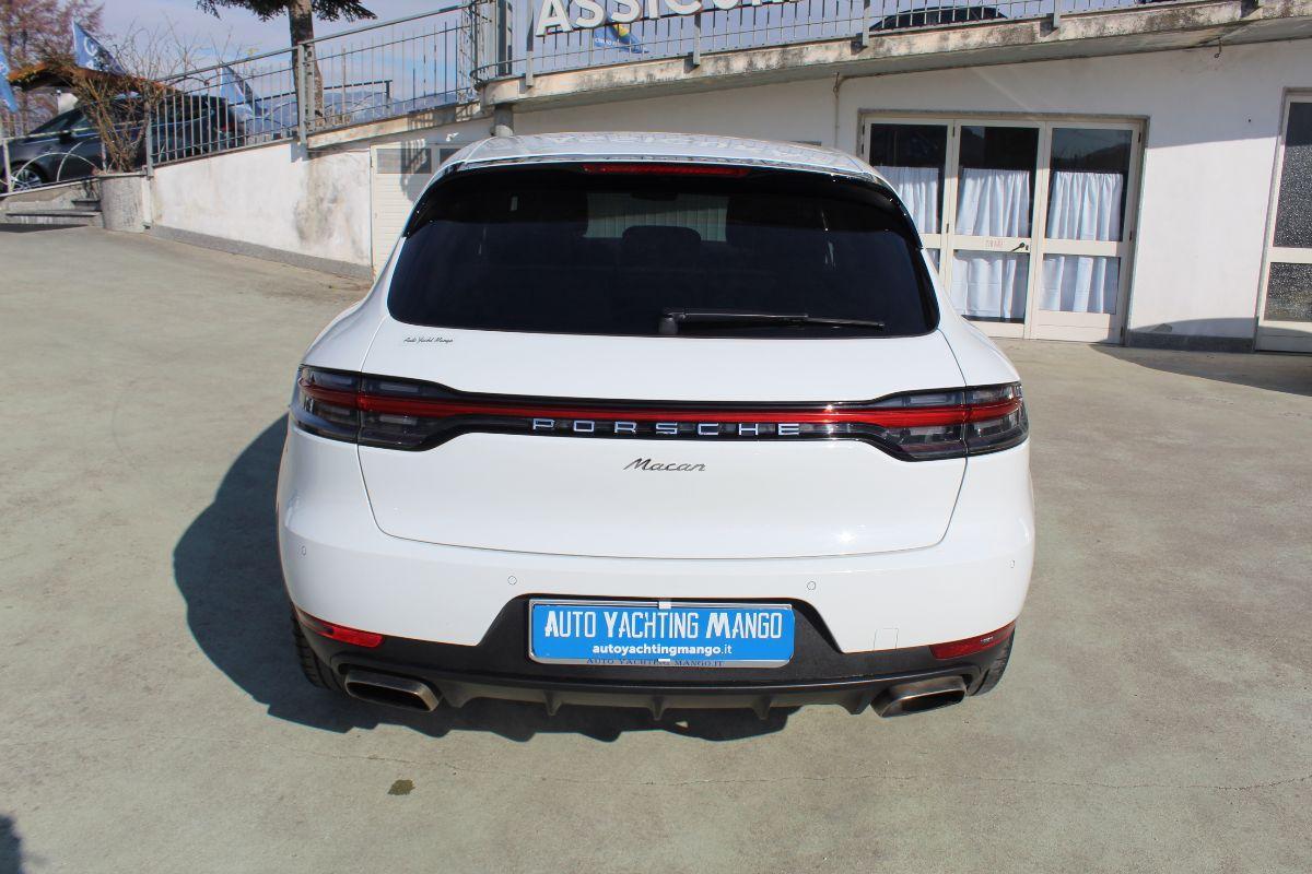 PORSCHE - Macan - 2.0 PDK Full Optionals