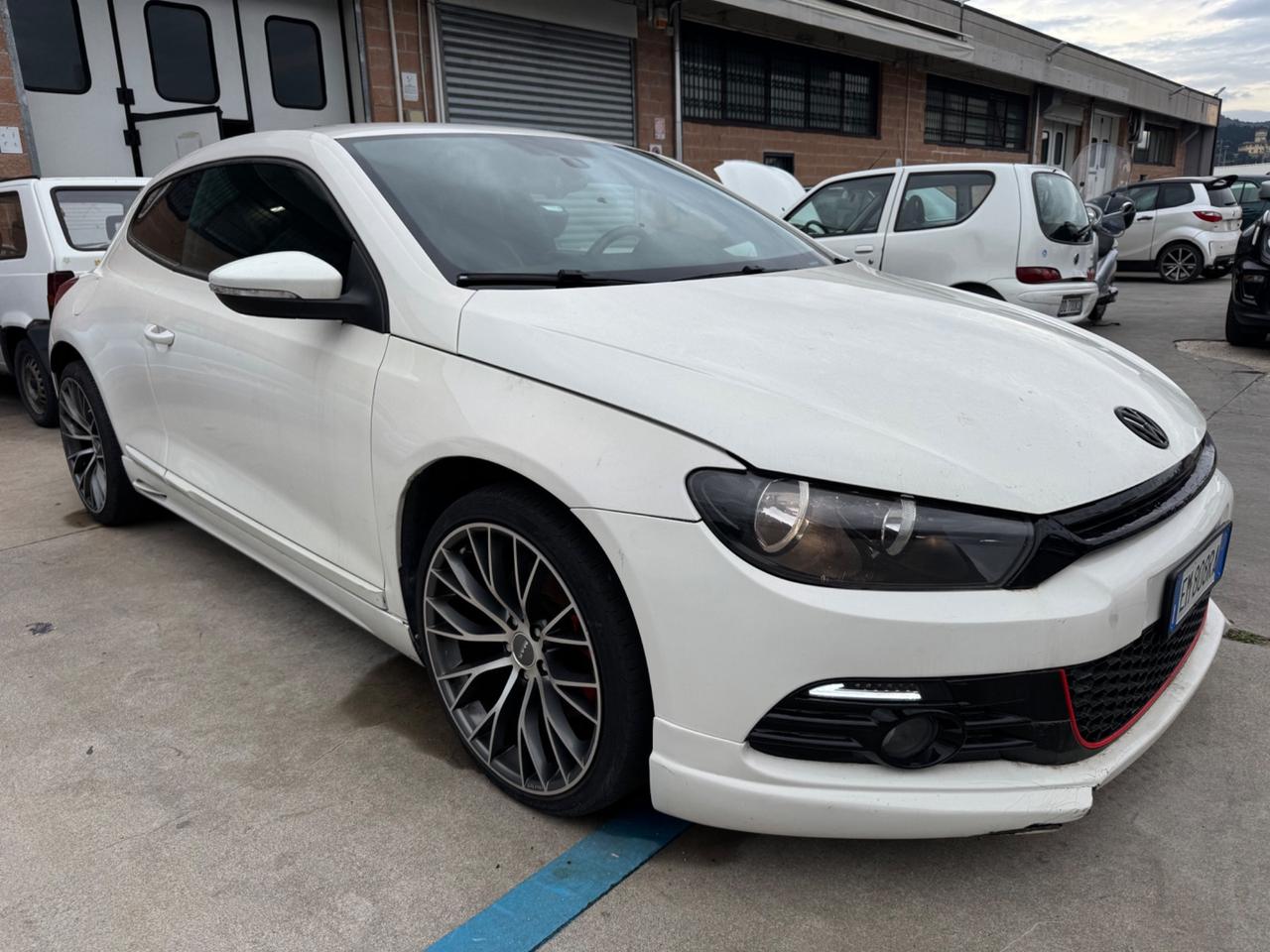 Volkswagen Scirocco 1.4 TSI 160CV DSG FRIZIONE DEL CAMBIO DA SOSTITUIRE