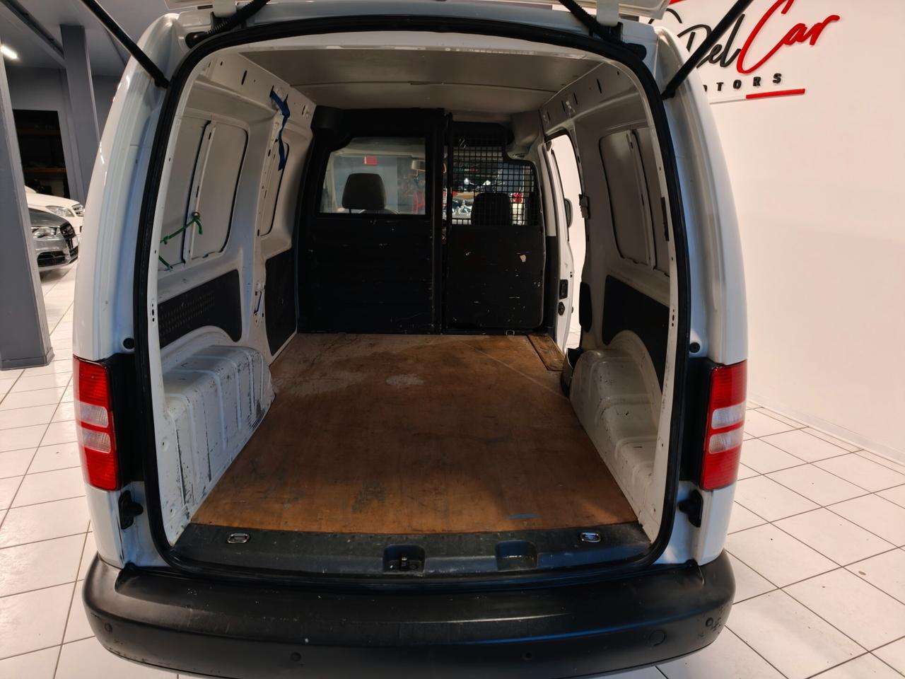 Volkswagen Caddy Maxi metano