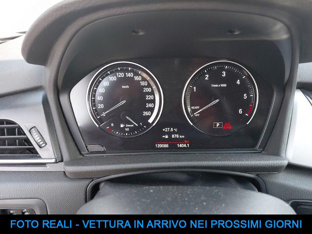 BMW Serie 216d Business autom. 7posti LED, Navi, Vetri oscurati