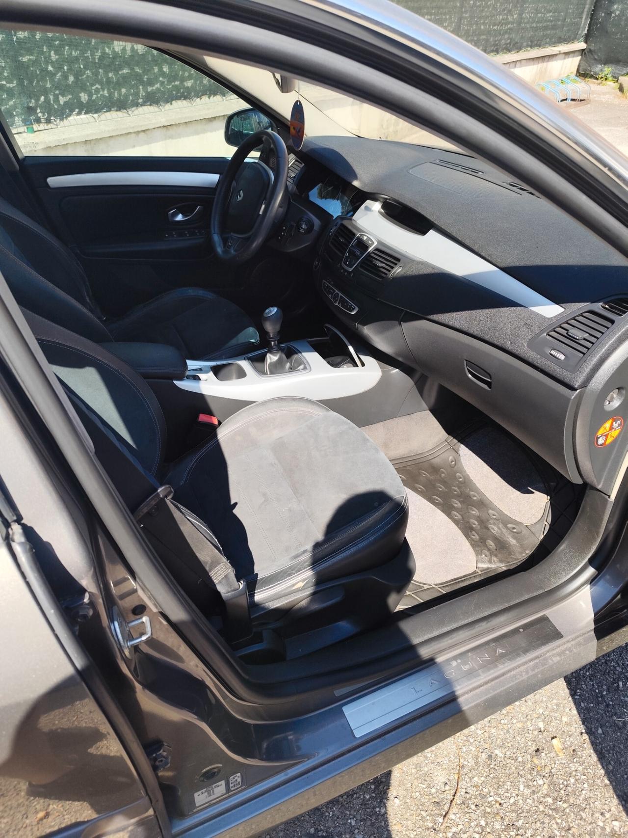 Renault Laguna 2.0 dCi 150CV