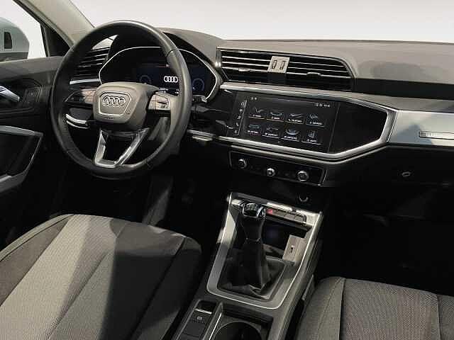 Audi Q3 1.5TFSI 150CV Business Advanced