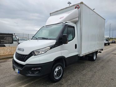 IVECO Daily 35C14 PASSO 3750 - 8 BANCALI e SPONDA