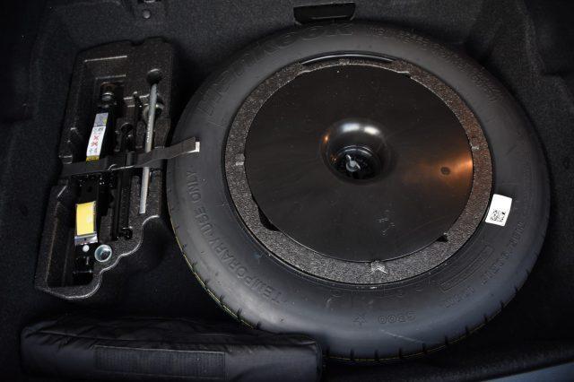 BMW X1 xDrive18d Business Advantage **SOLO 15000KM!!***