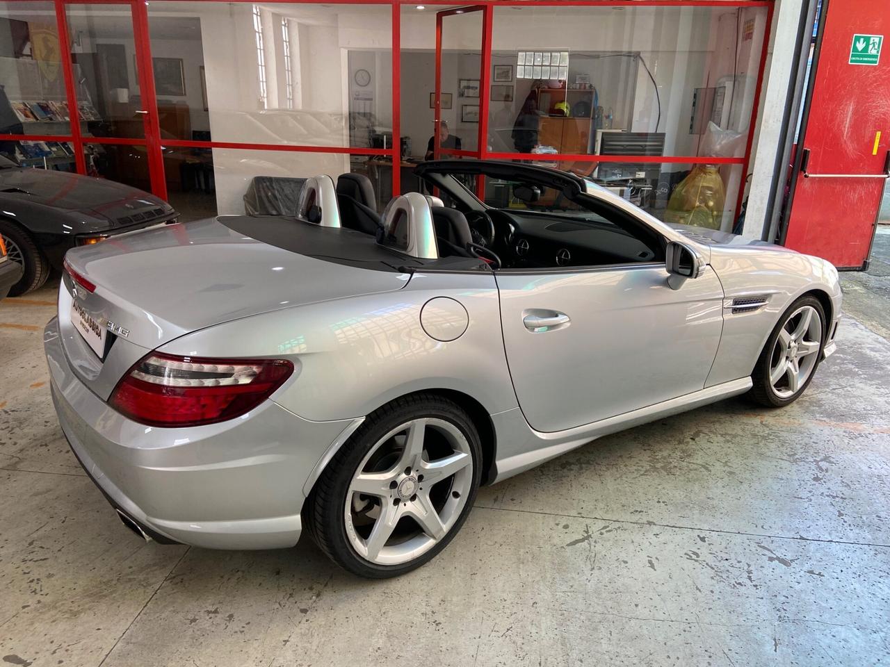 Mercedes-benz SLK 200 CGI Premium AMG