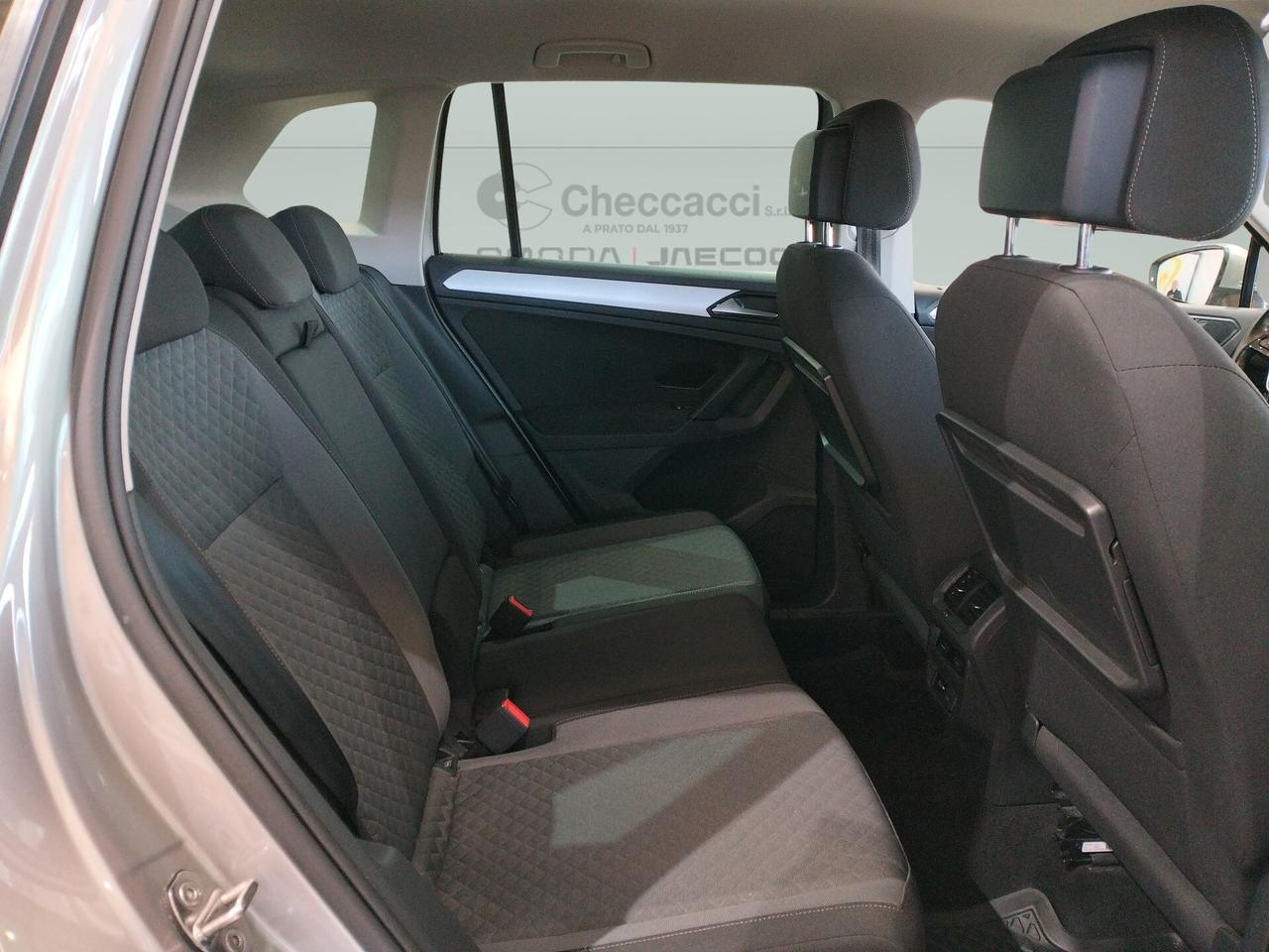 Volkswagen Tiguan 2.0 tdi Advanced R-Line Exterior Pack 150cv dsg