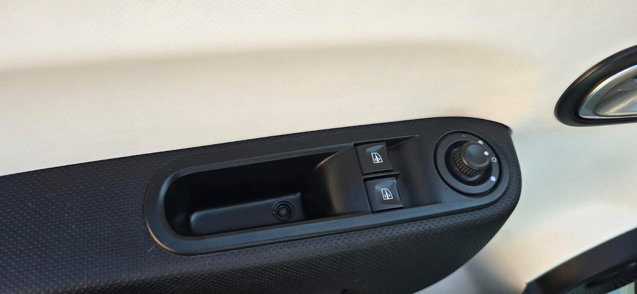 Renault Twingo SCe Zen solo 41909 km