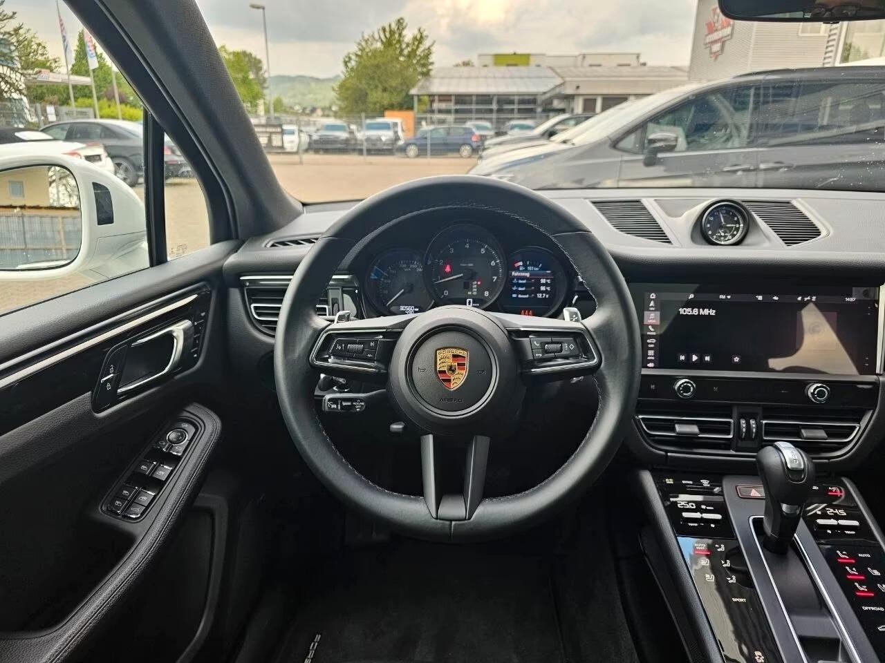 PORSCHE*MACAN*265CV*TETTO*ACC*LED*360°*BOSE*MEMORY-COMFORT*DAB+*21"*