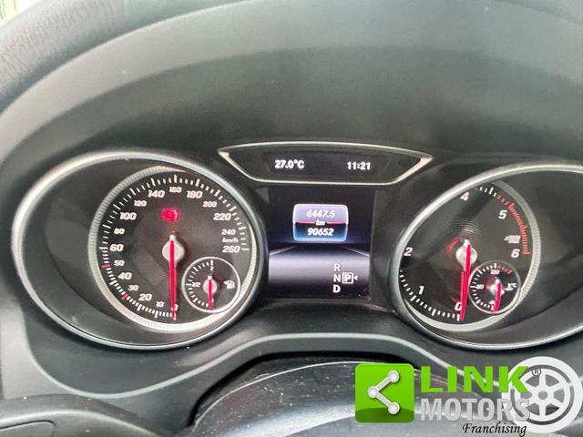 MERCEDES-BENZ GLA 180 PREMIUM AUTOMATICA