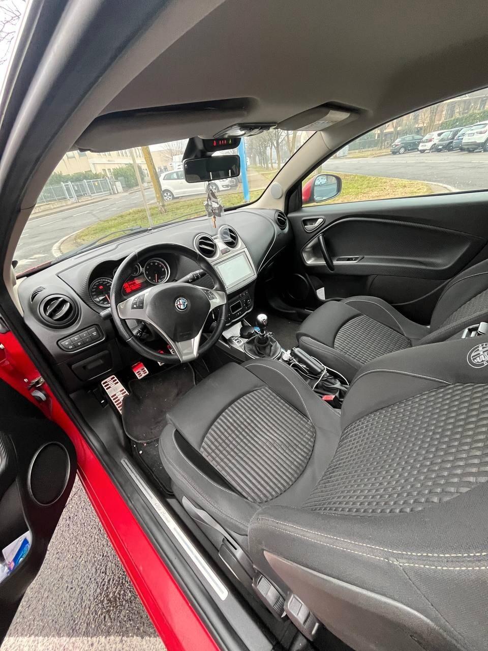 Alfa Romeo MiTo 1.4 T 120 CV Distinctive