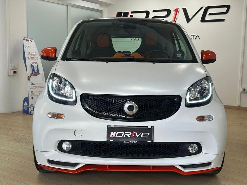 smart fortwo fortwo 90 0.9 Turbo twinamic Urbanrunner Passion