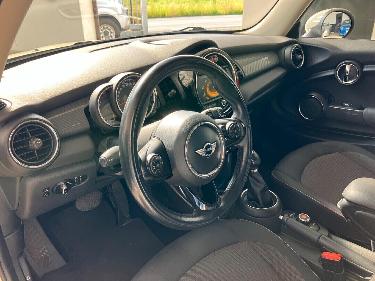 Mini 1.5 Cooper AUTOMATICA, da 250€/mese